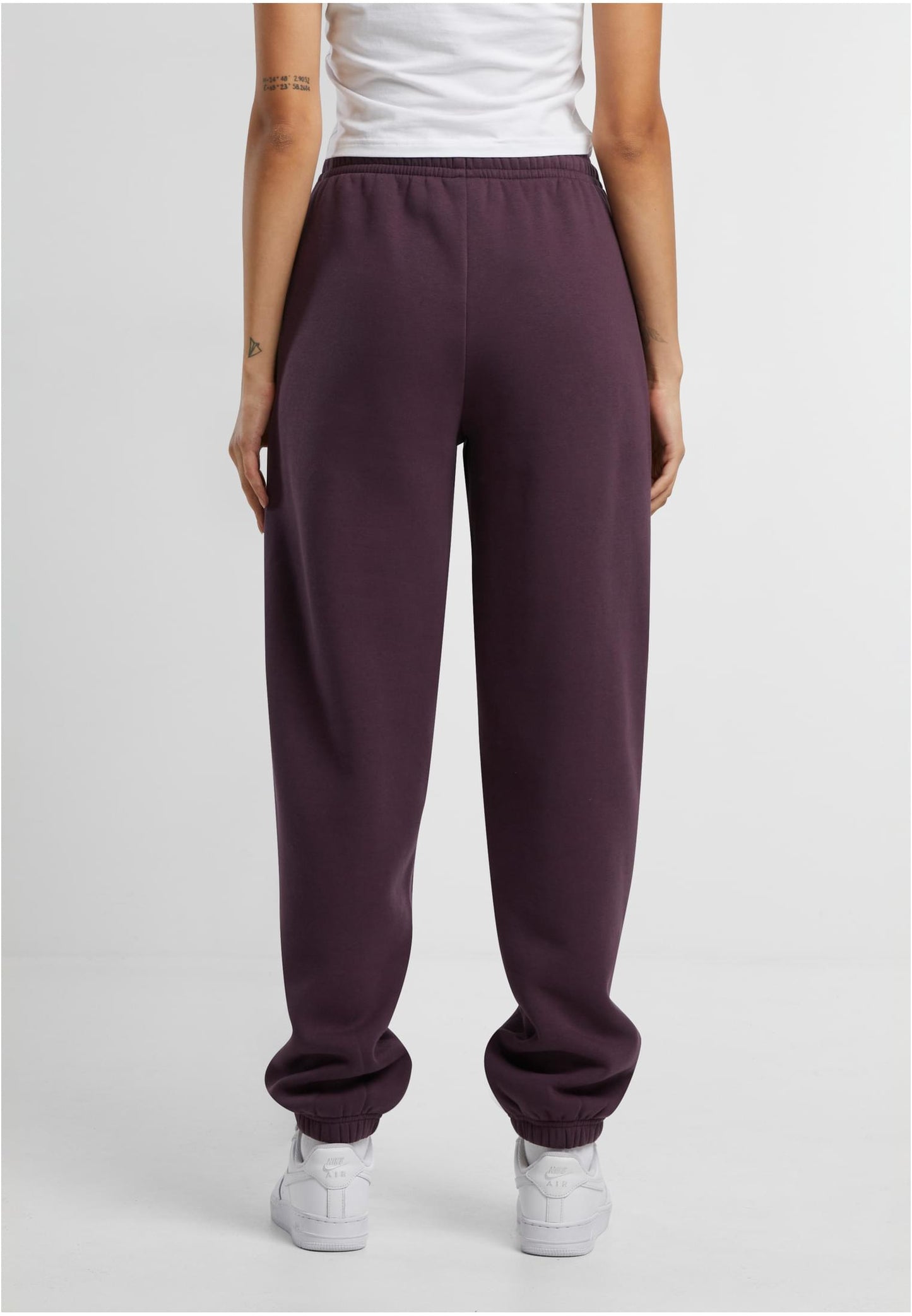 Ladies Fluffy Sweatpants NC Plumpurple & White